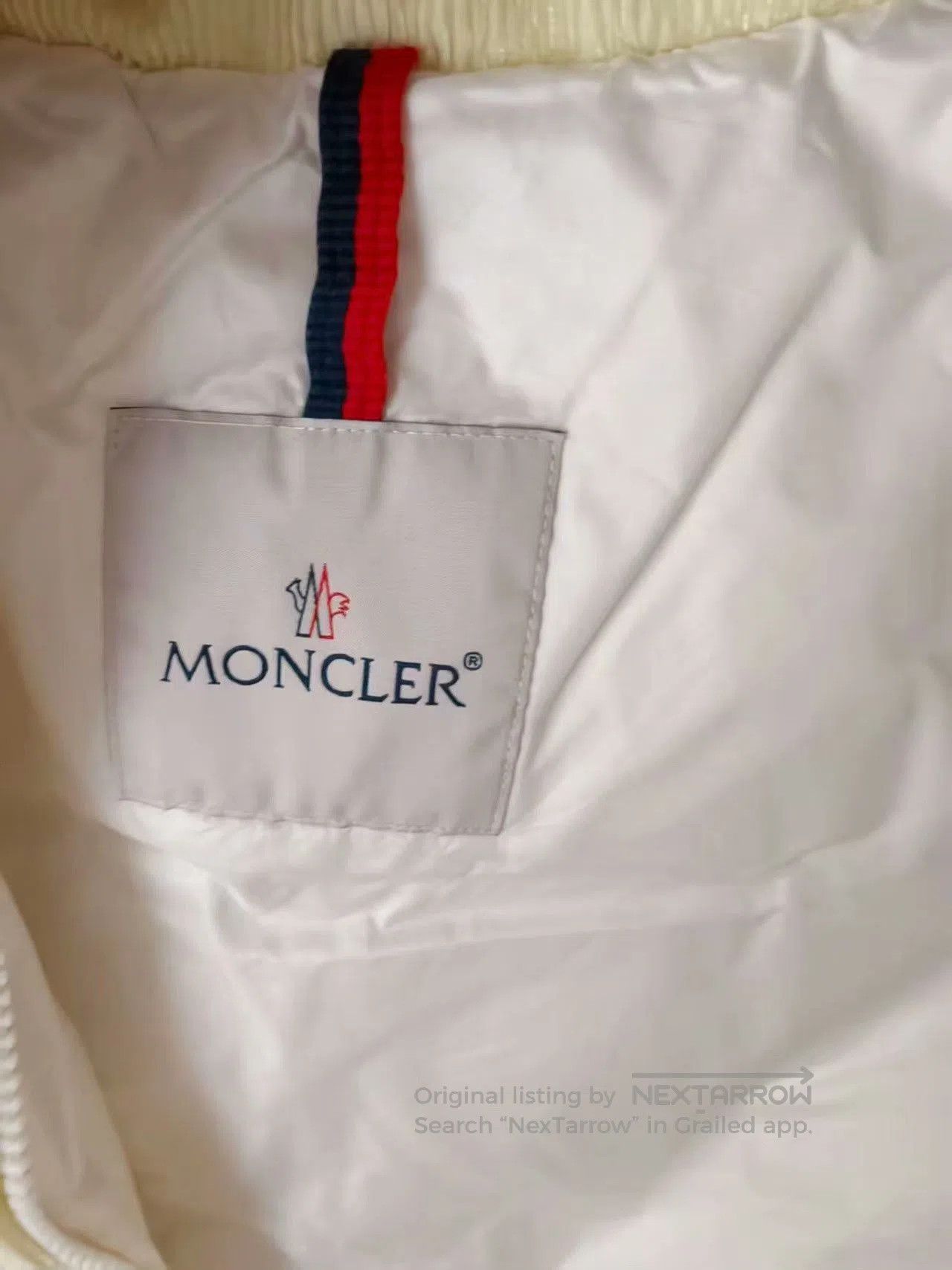 Moncler Moncler Women's Vest. Size M / US 6-8 / IT 42-44 - 4 Thumbnail