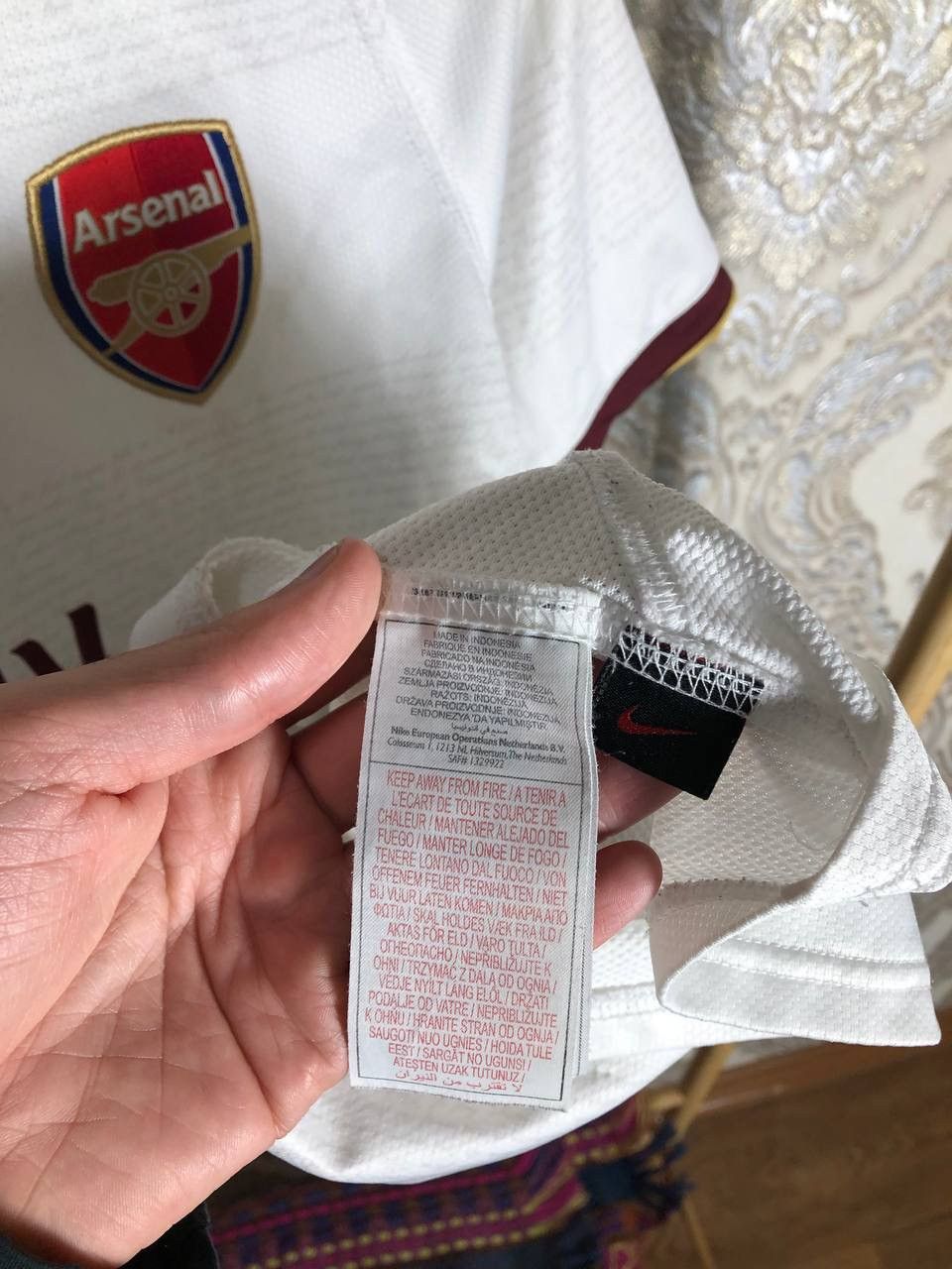 Nike VINTAGE NIKE FC ARSENAL LONDON ENGLAND SOCCER JERSEY Y2K 90s Size US S / EU 44-46 / 1 - 4 Thumbnail