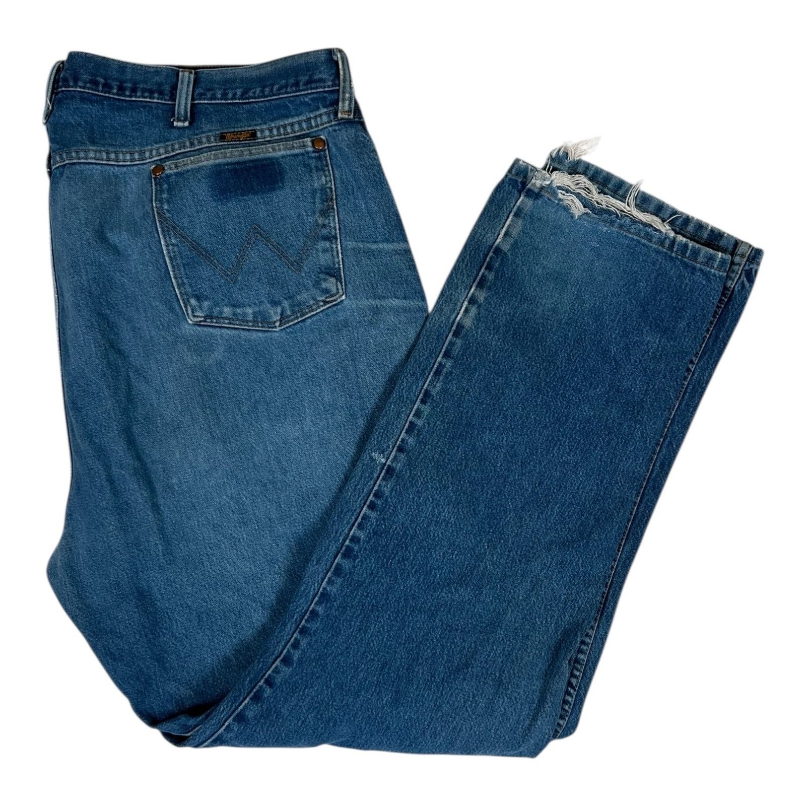 Wrangler Vintage Wrangler MWZ Regular Fit Cowboy Blue Denim Jeans Men Size US 44 / EU 60 - 1 Thumbnail