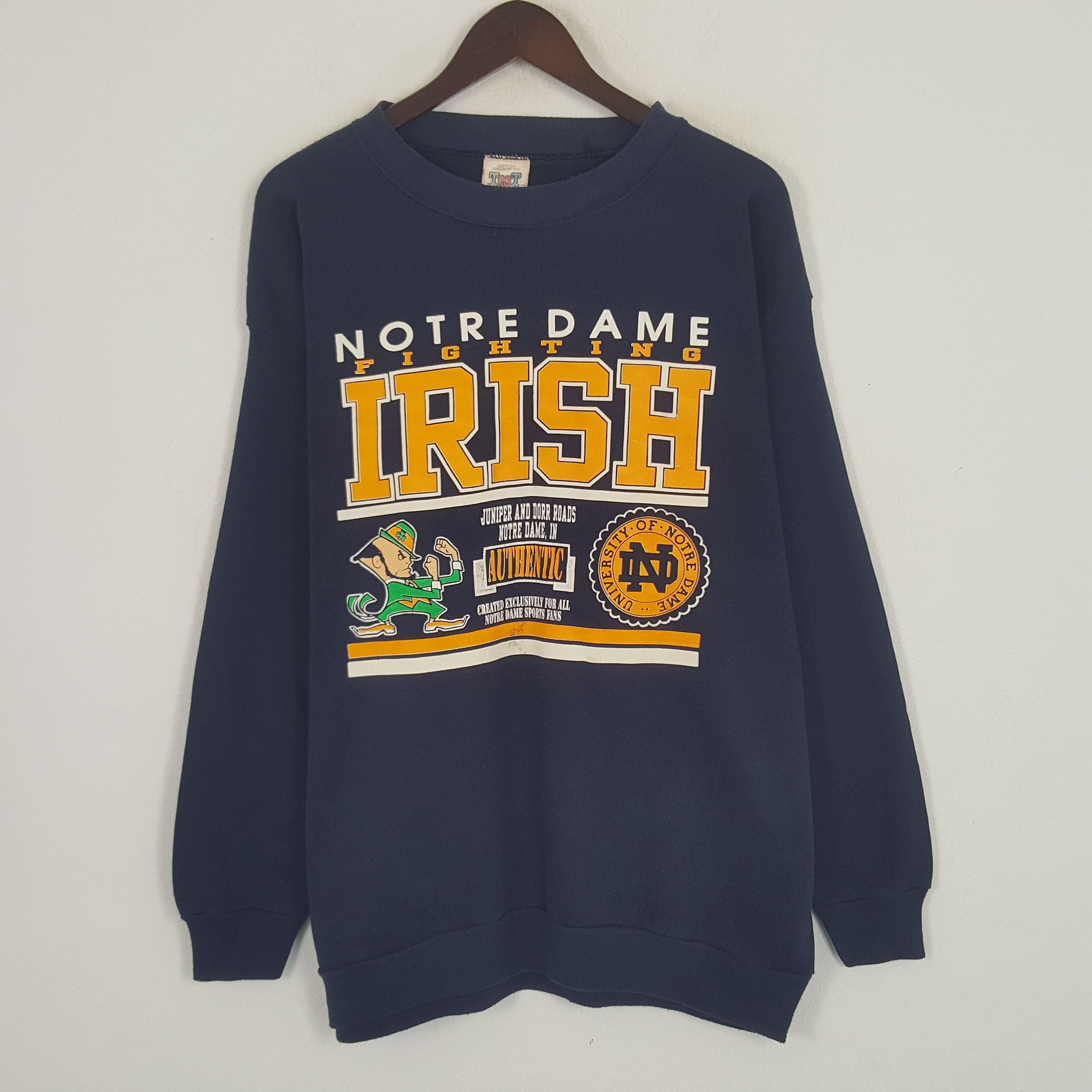 Vintage Vintage Notre Dame Fighting Irish Sweatshirt Size US L / EU 52-54 / 3 - 1 Thumbnail