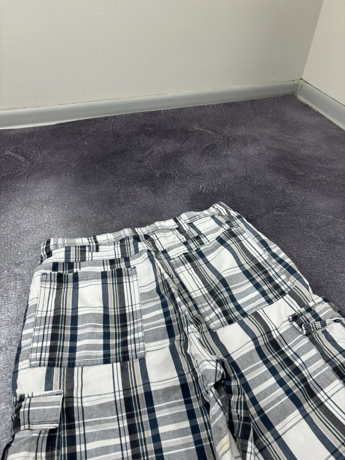 Vintage Vintage Wrangler Y2K American Hype Check Baggy Cargo Shorts Size US 36 / EU 52 - 16 Thumbnail