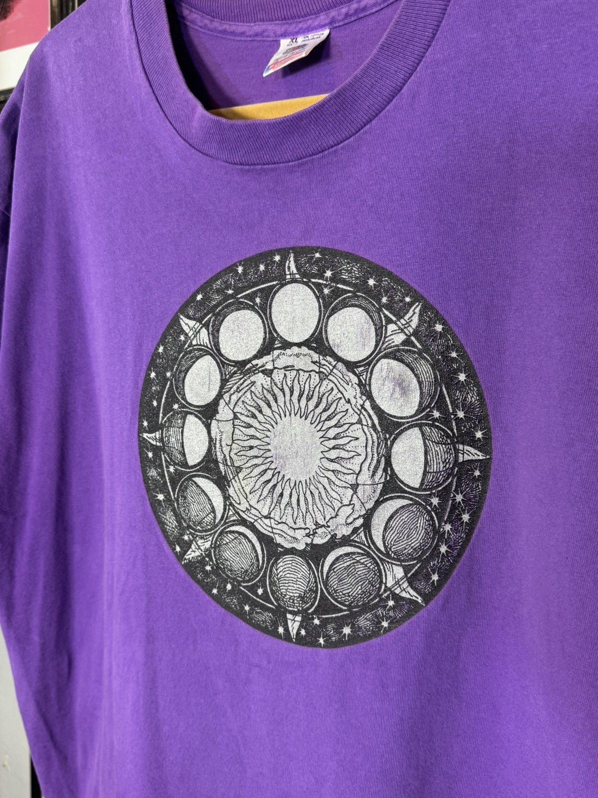 Fruit Of The Loom Vintage Lunar Cycle Moon Phases T Shirt 90s Size US XL / EU 56 / 4 - 3 Thumbnail