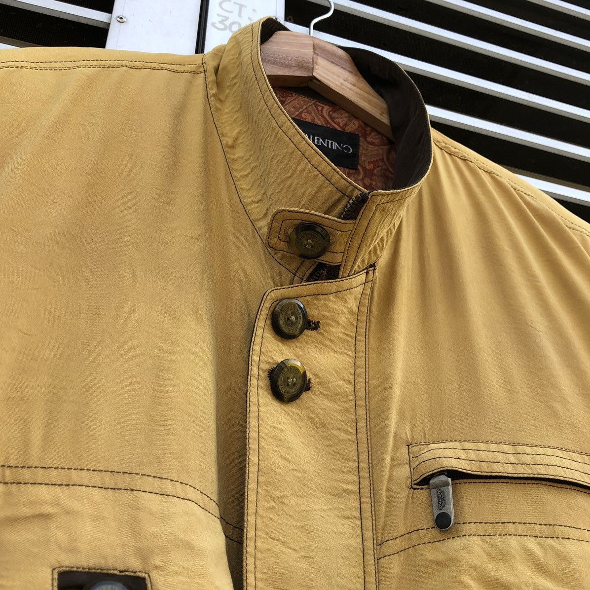 Mario Valentino Vintage Mario Valentino Italy Sun Faded Bomber Jacket Size US L / EU 52-54 / 3 - 5 Thumbnail