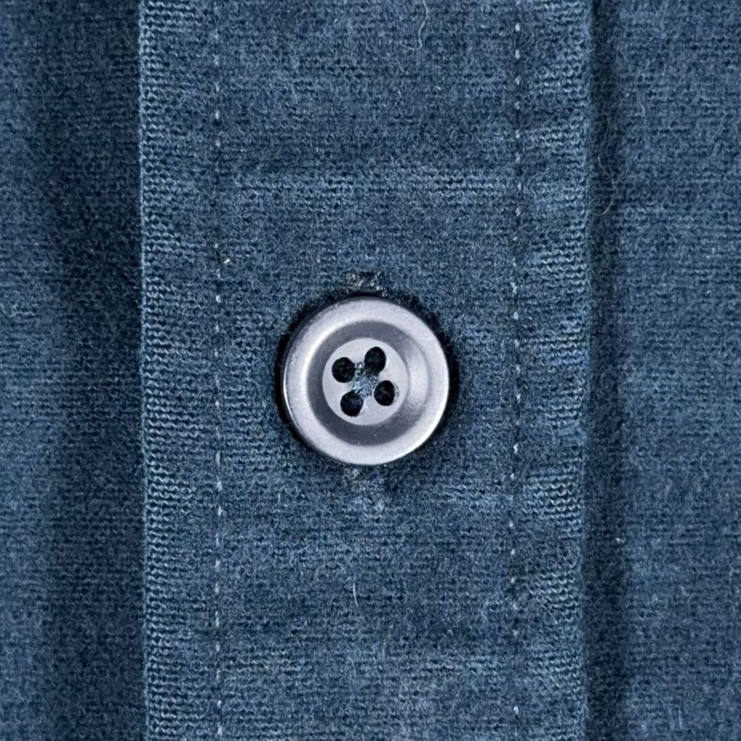Vintage VINTAGE LL Bean Shirt Mens Blue Chamois Flannel 90s Heritage Button-Up Pocketed 30" Length Medium... Size US M / EU 48-50 / 2 - 6 Thumbnail