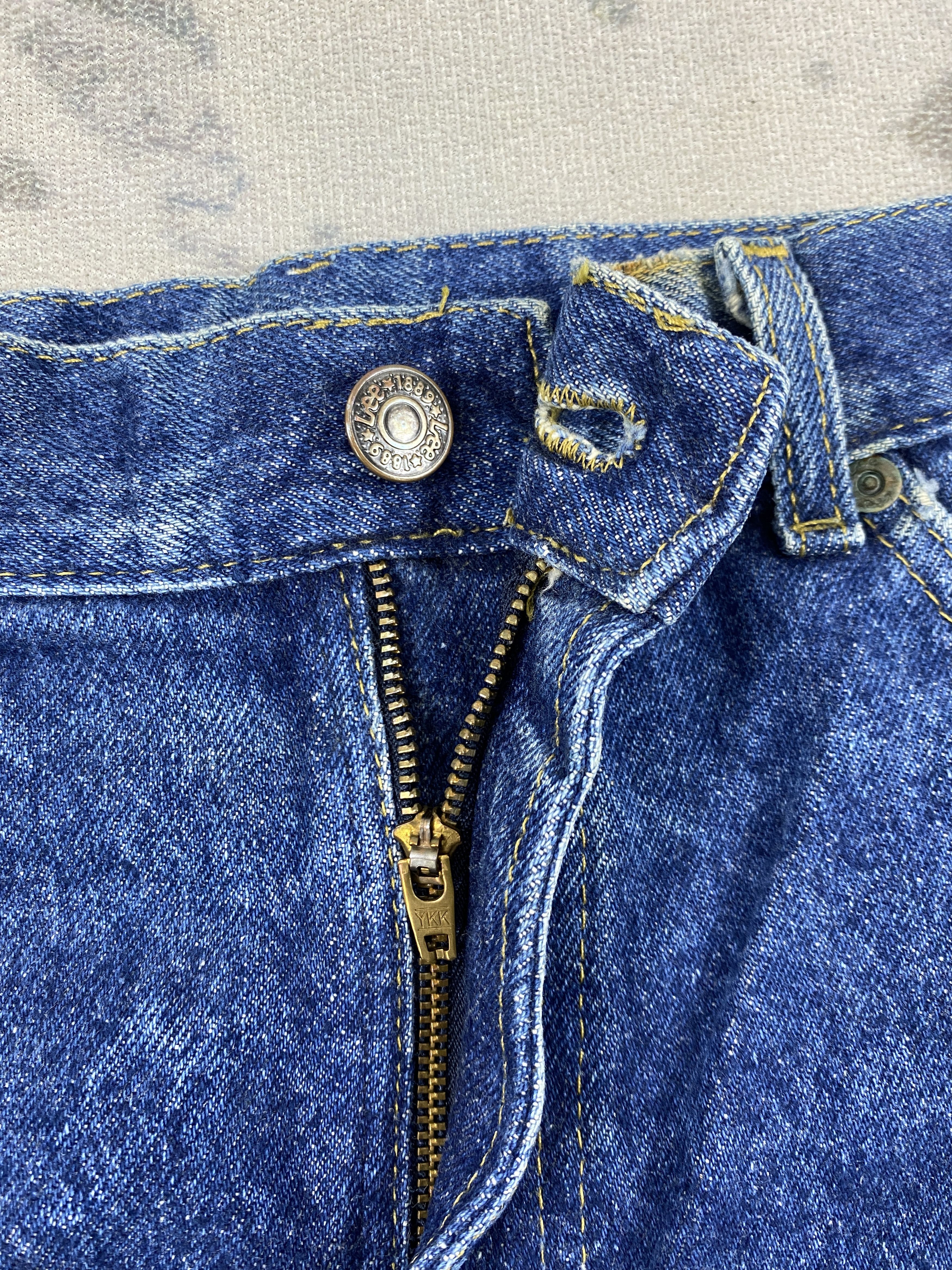 Lee Distressed Blue Vintage Lee Jeans 29x29.5 Denim- JN3723 Size US 29 - 6 Thumbnail