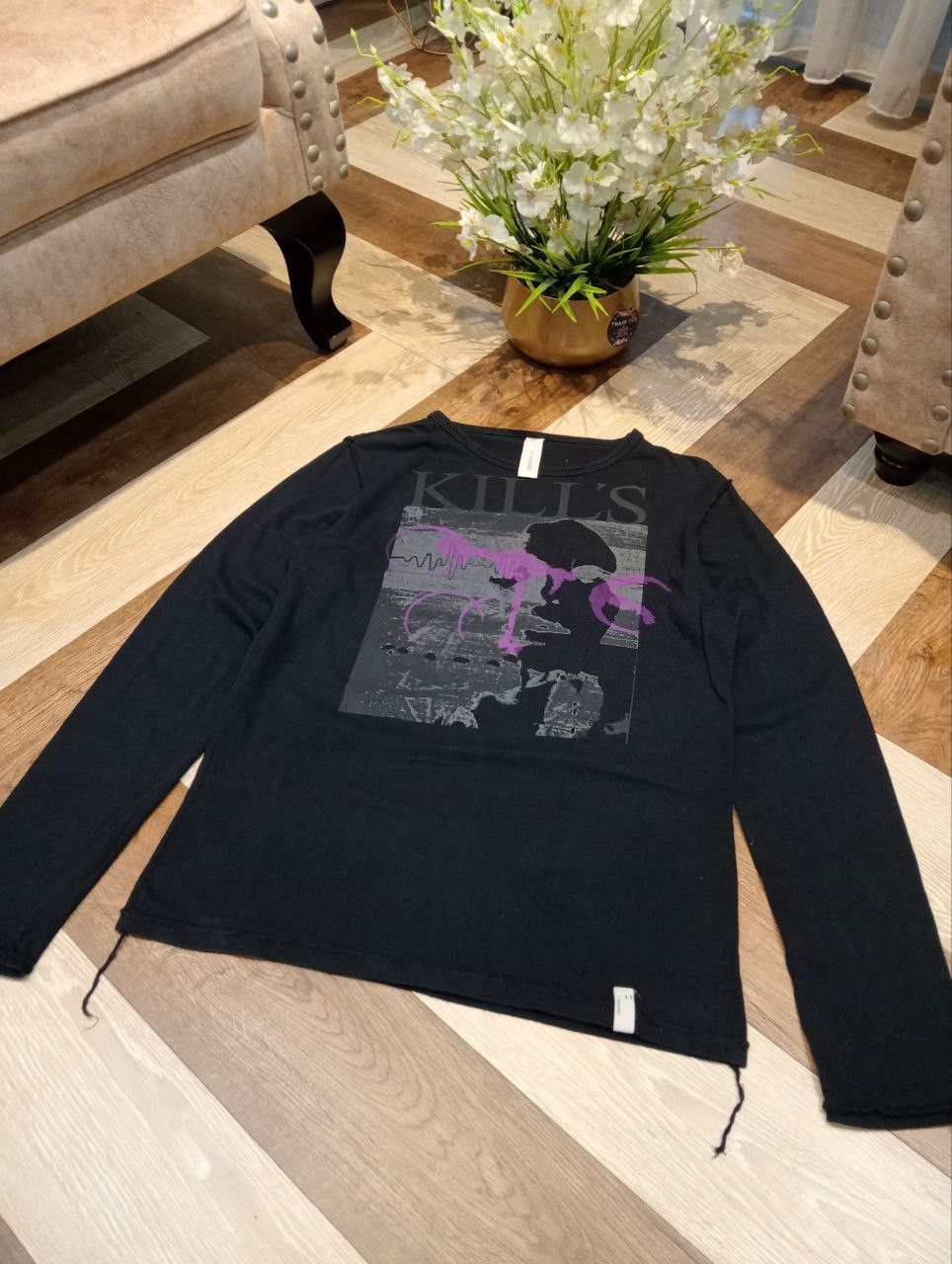 If Six Was Nine RAYMOND BASQUIAT JAPAN KILLS LS T-SHIRT - SIZE 2 Size US M / EU 48-50 / 2 - 2 Thumbnail