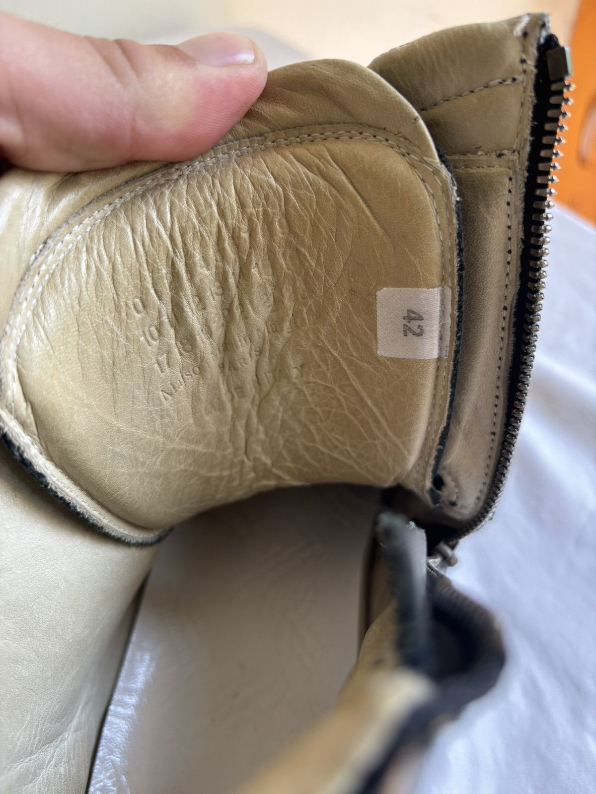 Maison Margiela AW10 Maison Martin Margiela Ski Buckle Boots Size US 9 / EU 42 - 8 Thumbnail