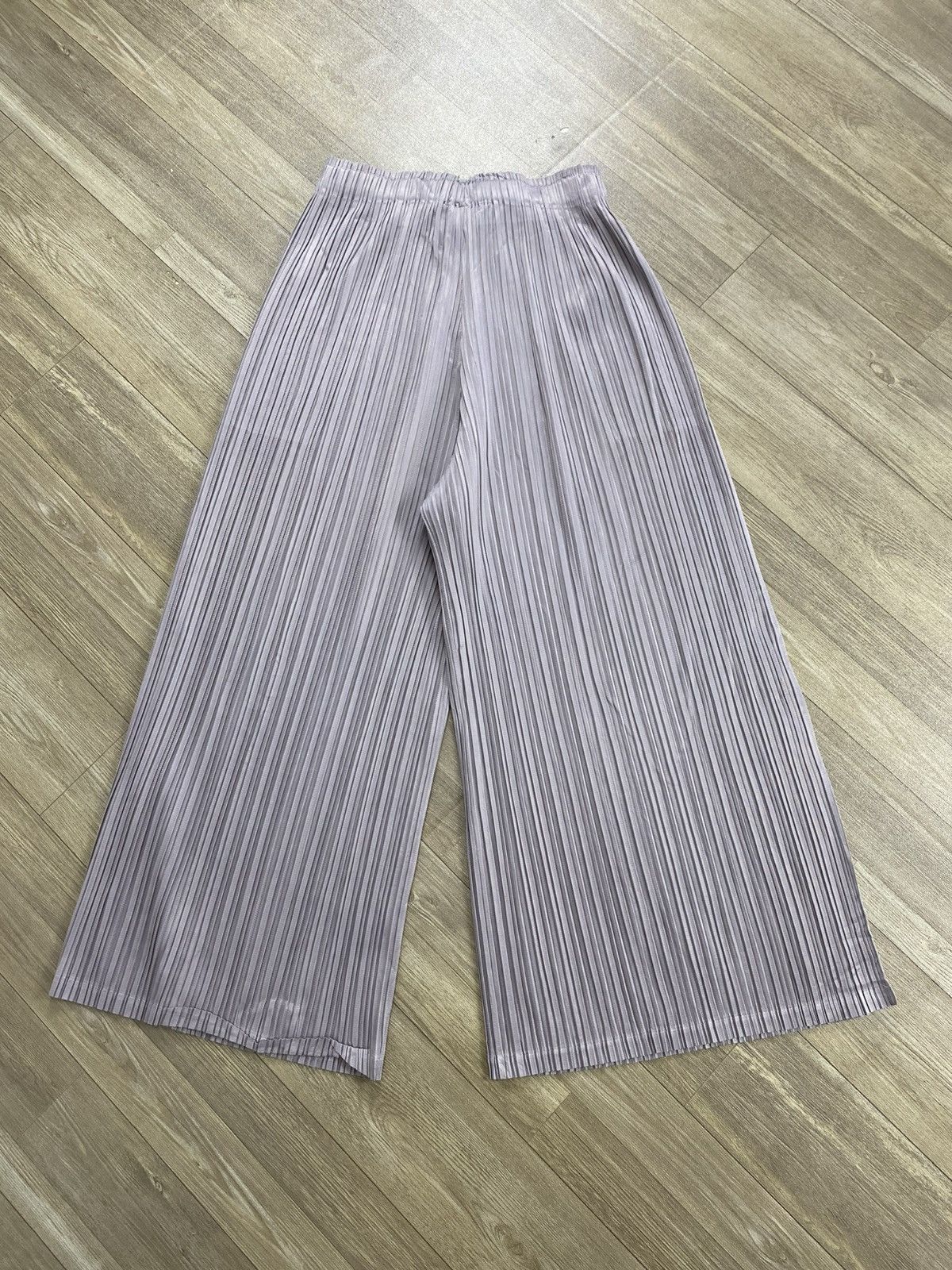 Pleats Please Issey Miyake Vintage Pleats Please Issey Miyake Wide Leg Pants Dark Gray Size US 28 / EU 44 - 16 Thumbnail