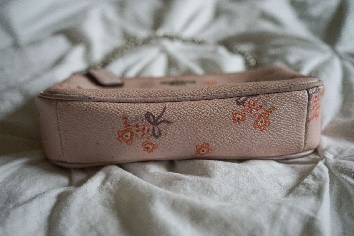 Coach Light Pink Coach Bag Size ONE SIZE - 4 Thumbnail