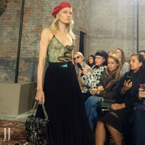 Gucci Gucci runway lace crop top Size S / US 4 / IT 40 - 3 Thumbnail
