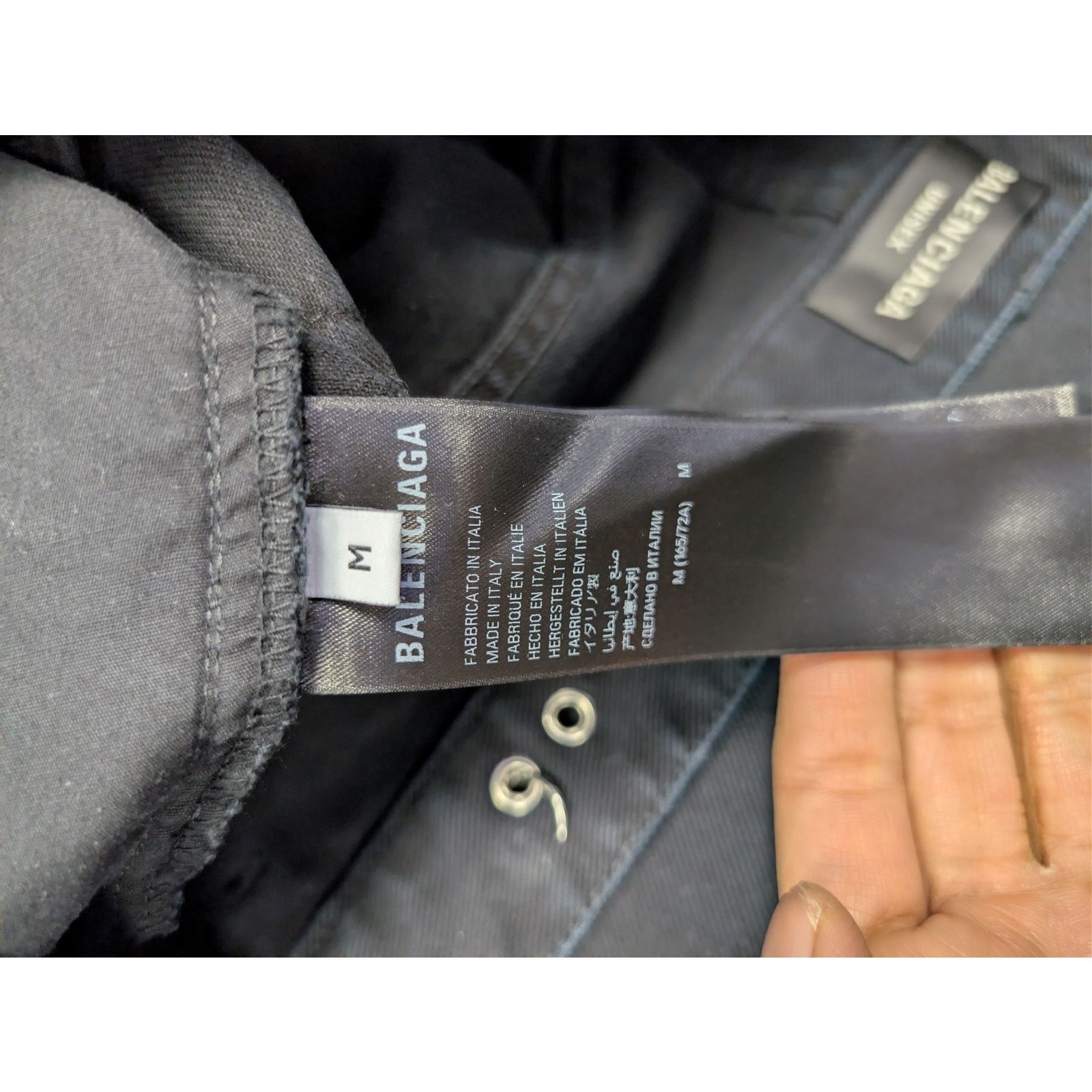 Balenciaga o1rshd1 Q:2 / Left Hand Denim Pierced Baggy Pants in Black Size US 32 / EU 48 - 16 Thumbnail