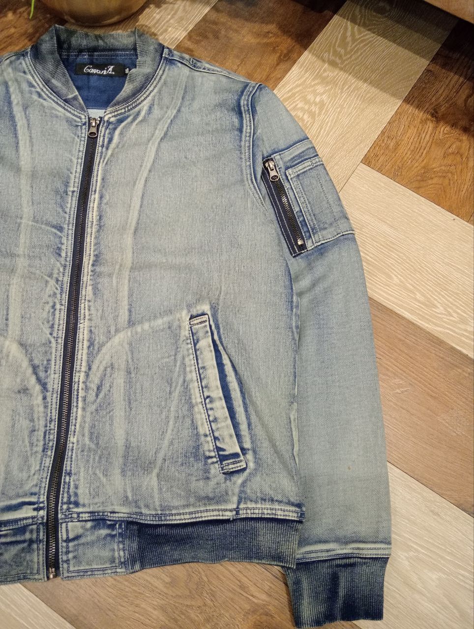 Japanese Brand CAVARIA JAPAN WASHED DENIM BOMBER JACKET - SIZE 46 Size US M / EU 48-50 / 2 - 4 Thumbnail