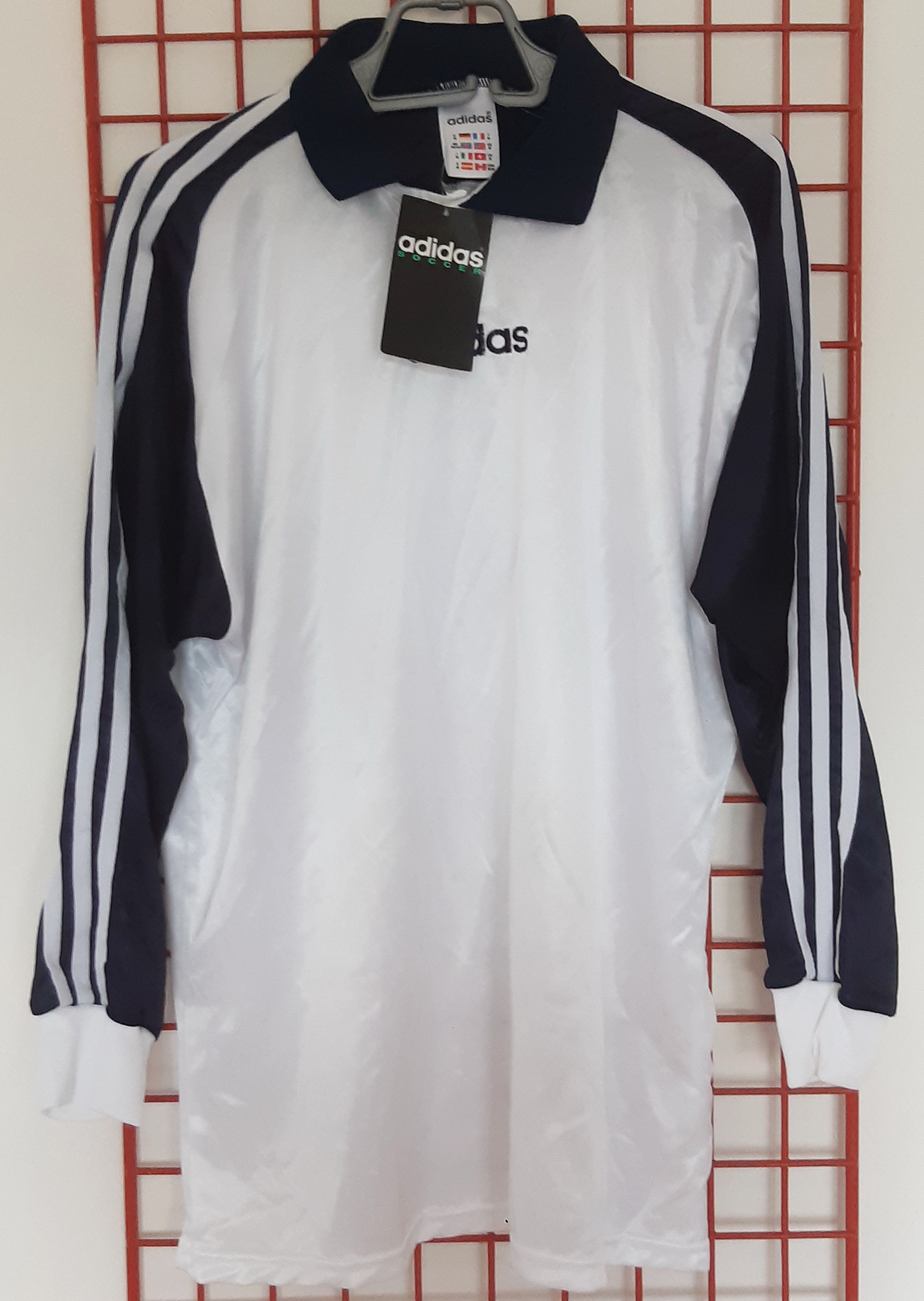 Adidas 90s ADIDAS Soccer Polo Jersey Made in England size M NWT Size US M / EU 48-50 / 2 - 1 Thumbnail