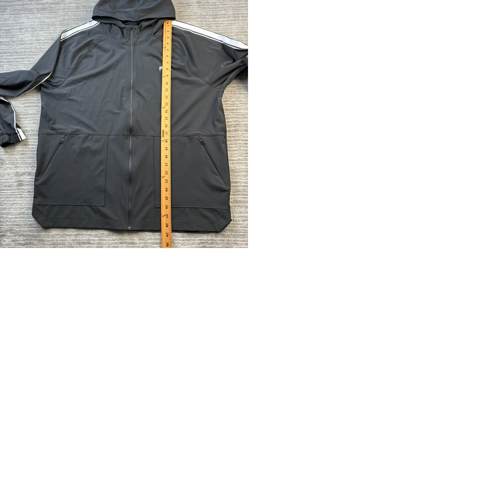 Fabletics Fabletics Jacket Mens XL Black Full Zip Hoodie Windbreaker Pockets Logo Casual Sports Athletic Jacket Size US XL / EU 56 / 4 - 9 Thumbnail