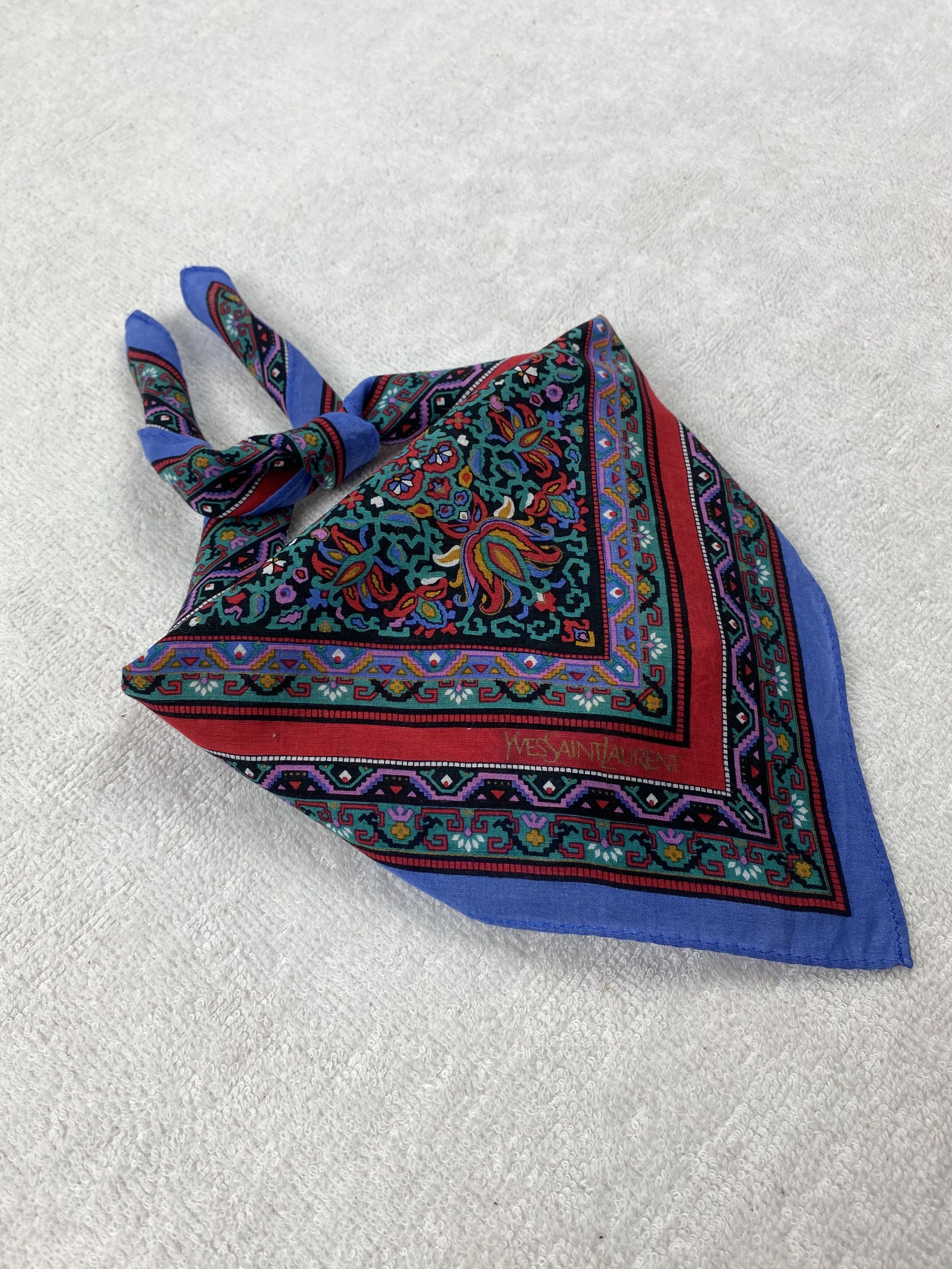 Yves Saint Laurent Yves Saint Laurent Handkerchief / Bandana / Neckerchief Size ONE SIZE - 1 Thumbnail