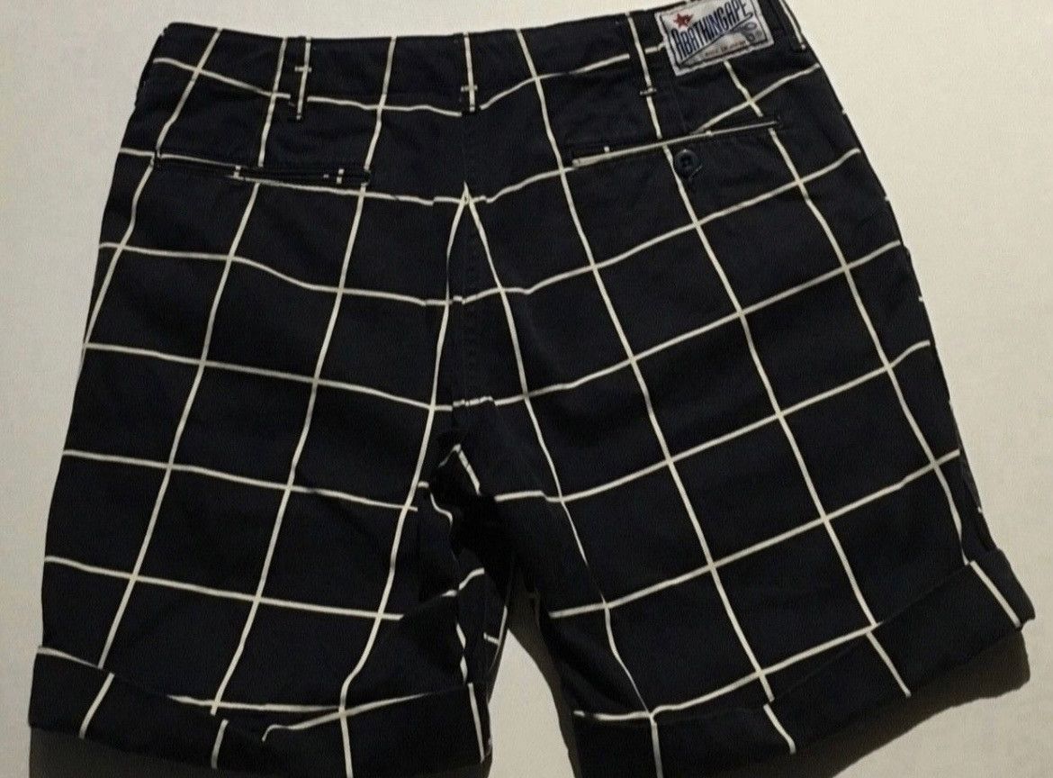 Bape Bape striped shorts Size US 34 / EU 50 - 1 Thumbnail