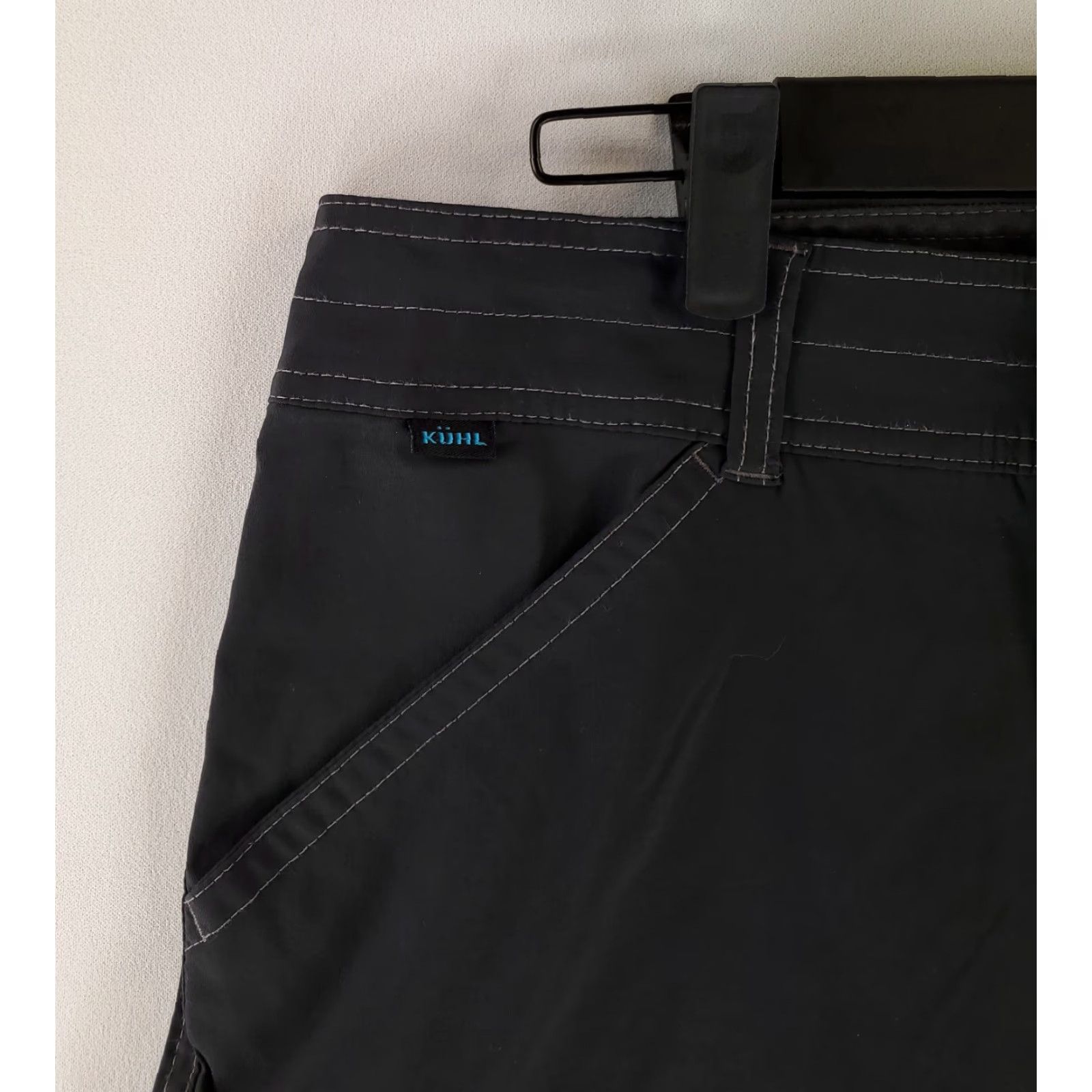 Vintage Kuhl Renegade Short Cargo Pockets Mens 30 Gray Dark Black Size US 30 / EU 46 - 2 Thumbnail