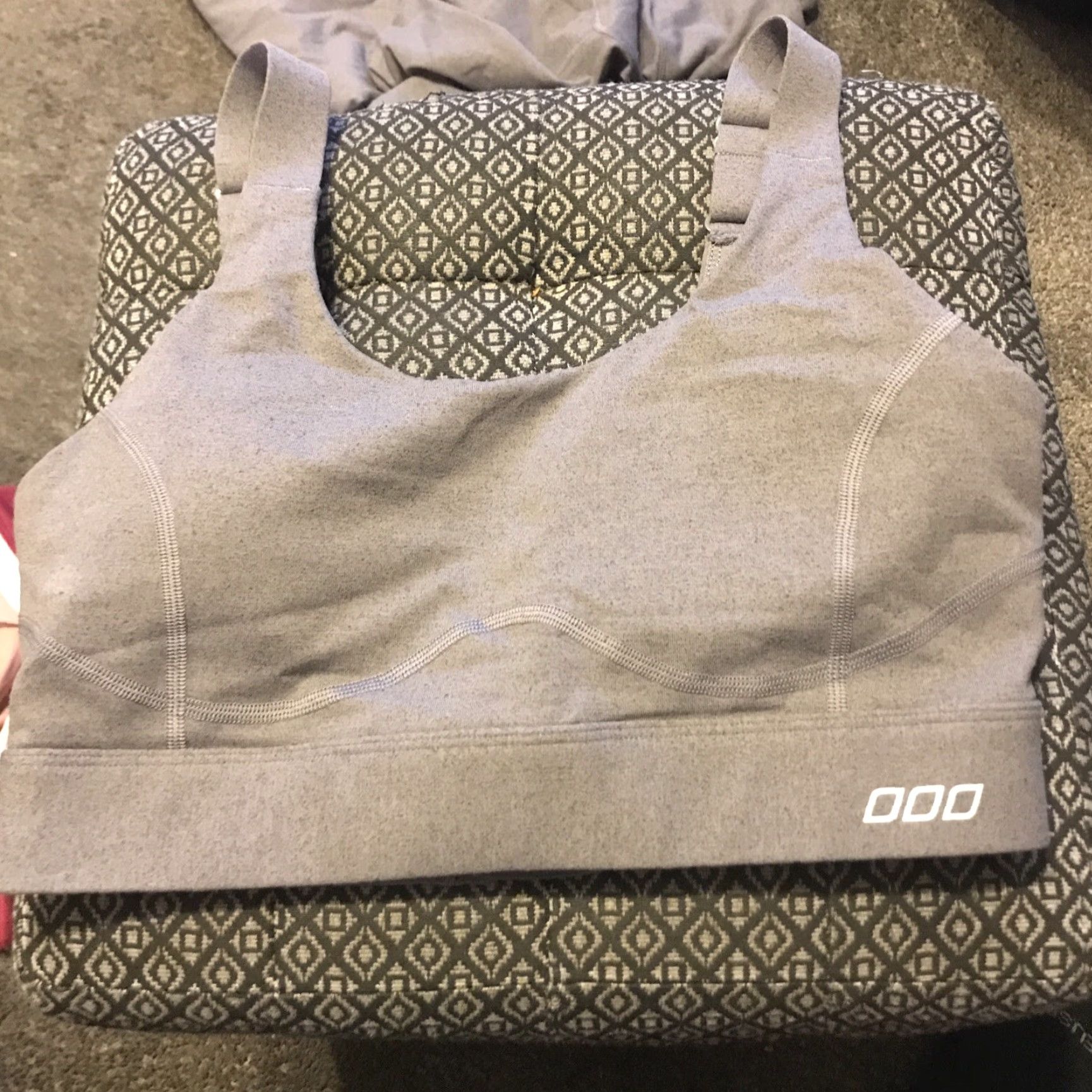 Vintage UNIQUELY Lorna Jane Sports Bra Gray S Women Activewear Shirt Size ONE SIZE - 2 Thumbnail