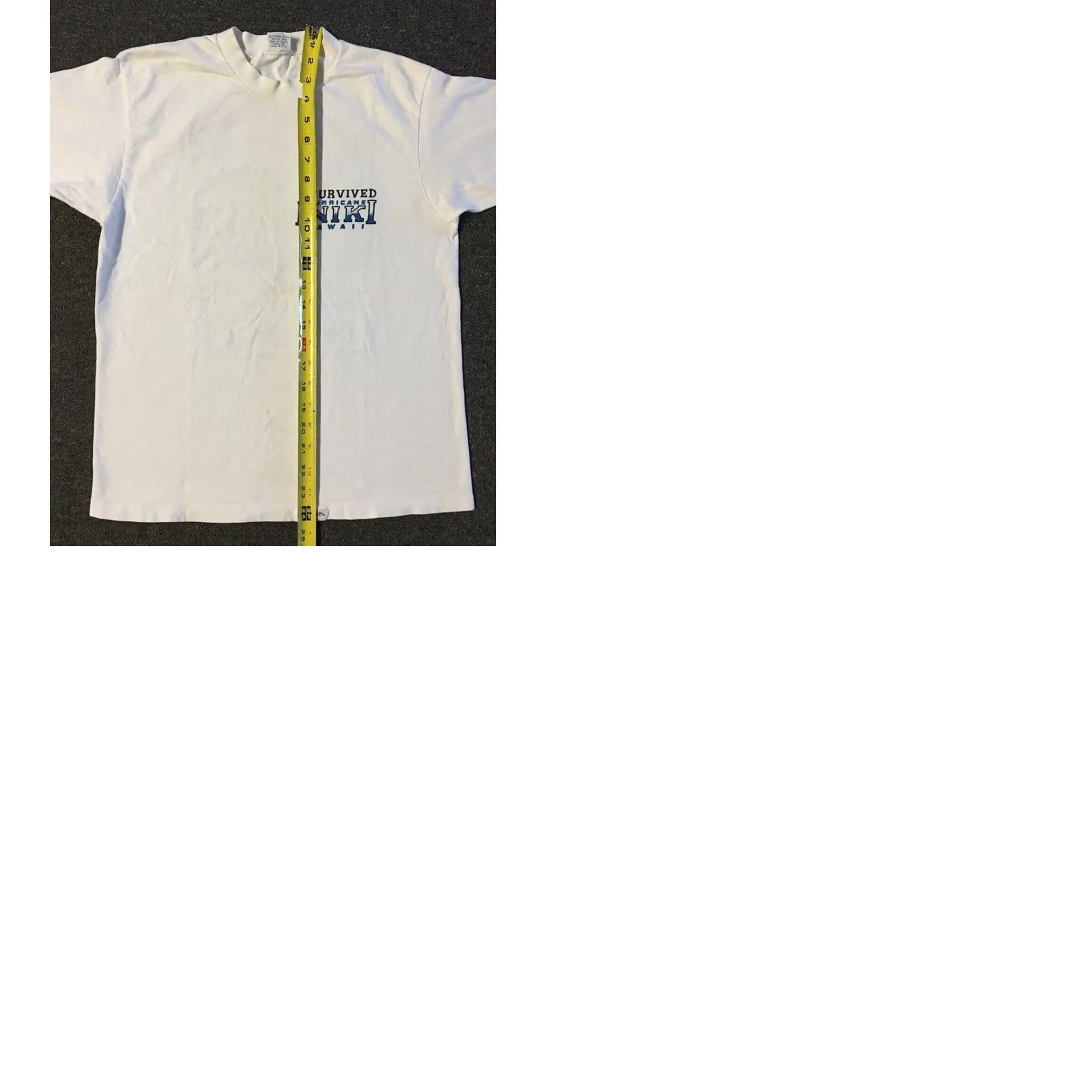 Vintage VINTAGE I Survived Hurricane Iniki Hawaii Shirt S White Beach Vaporwave Grunge OP Nike Size US S / EU 44-46 / 1 - 9 Thumbnail