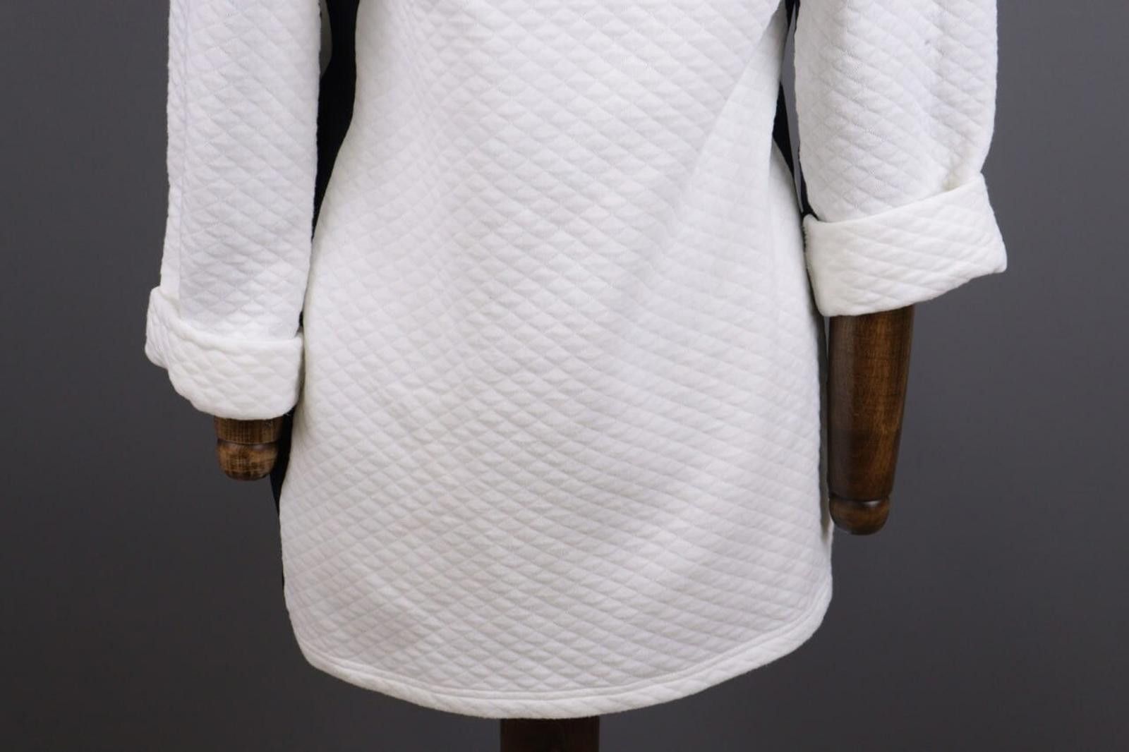 Moschino Moschino White V-Neck Wrap Long Barhrobe Rope Size L Size L / US 10 / IT 46 - 10 Thumbnail