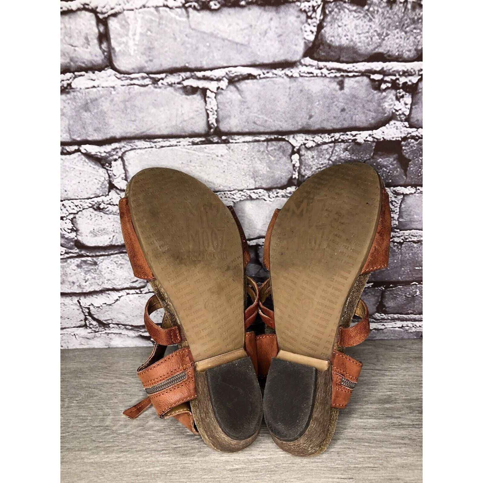 Other Miz Mooz Orange Leather Side Zipper Strap Heeled Sandals Wom Size US 10.5 / IT 40.5 - 9 Thumbnail