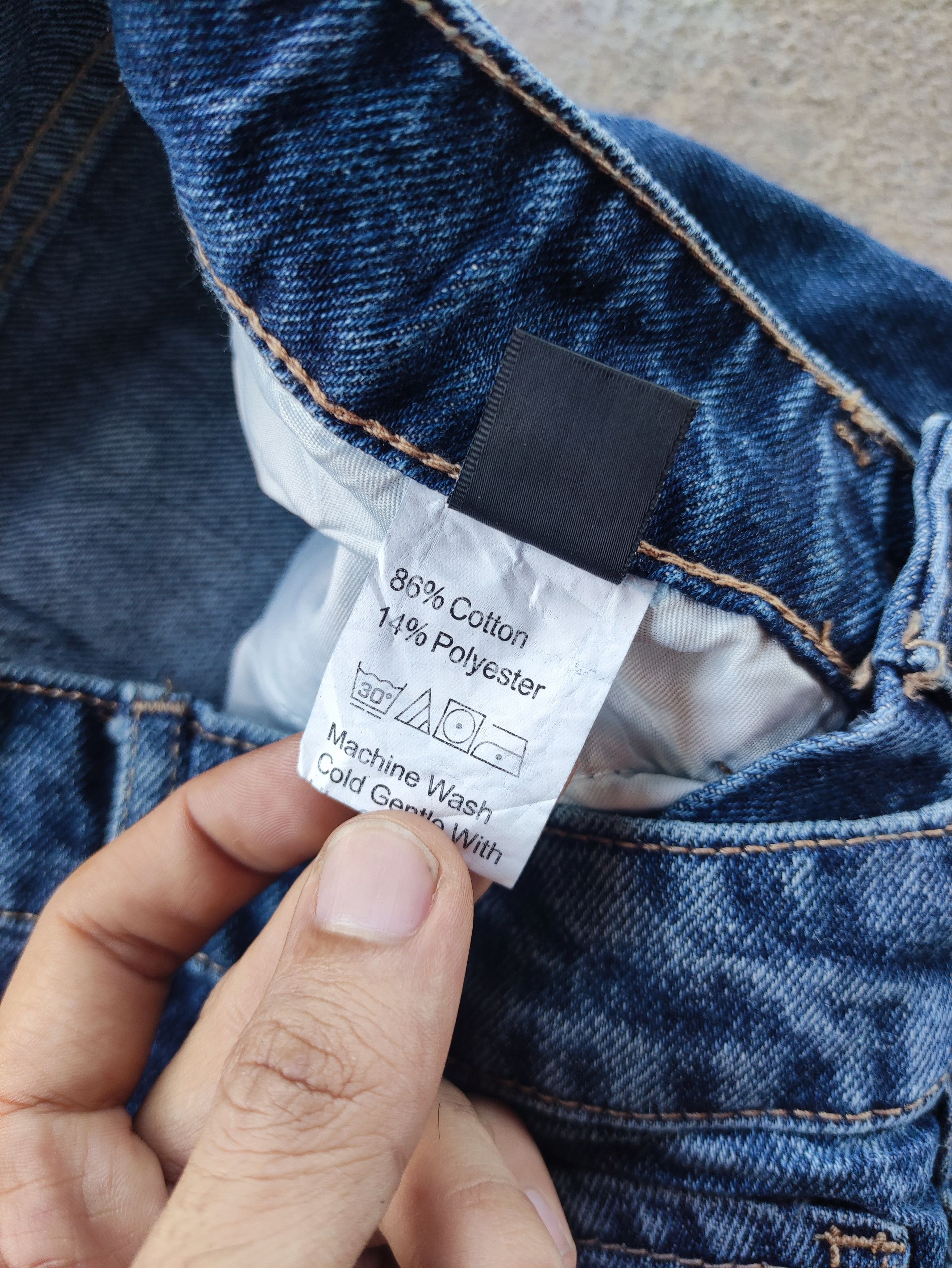 Japanese Brand × Jean Vintage Japanese Baggy Denim Distressed Faded Jeans Pants Size US 27 - 7 Thumbnail