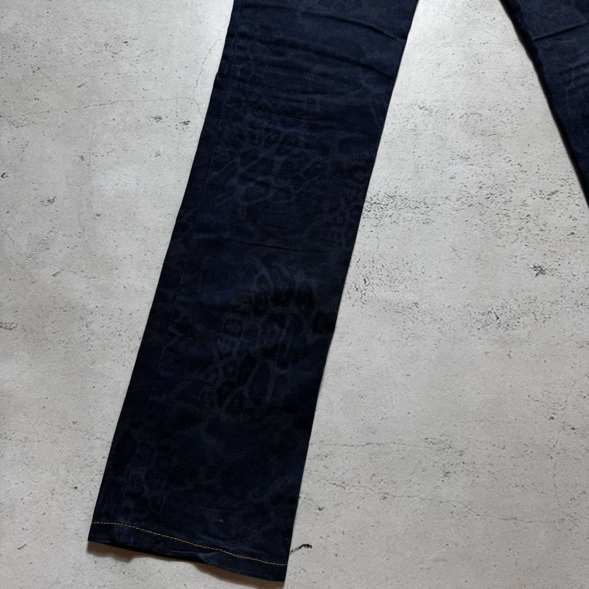 Roberto Cavalli roberto cavalli jeans with big logo leopard pattern Size 27" / US 4 / IT 40 - 3 Thumbnail
