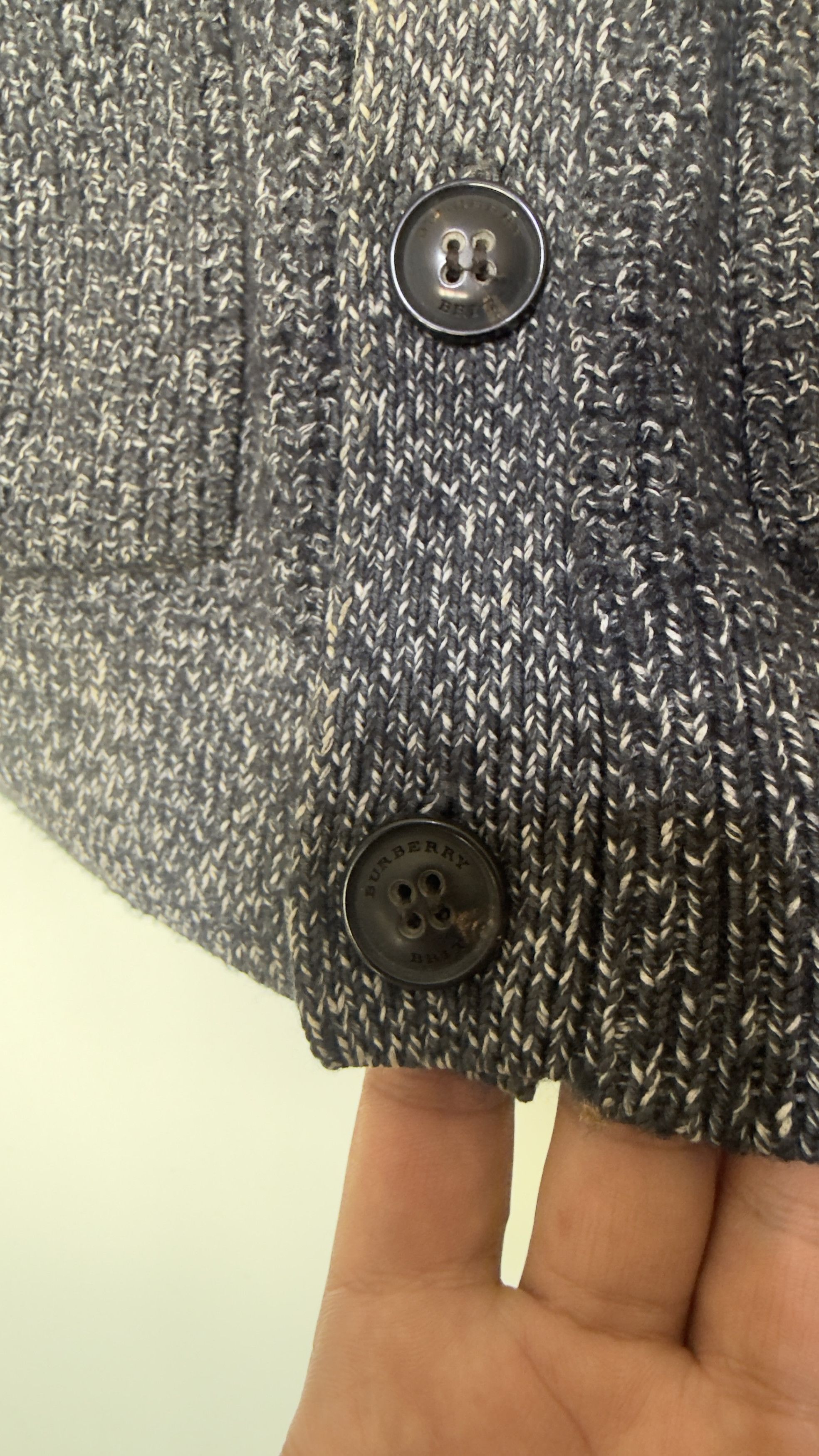Burberry Knitted Burberry Brit cardigan wool cashmere cotton size S Size US S / EU 44-46 / 1 - 8 Thumbnail