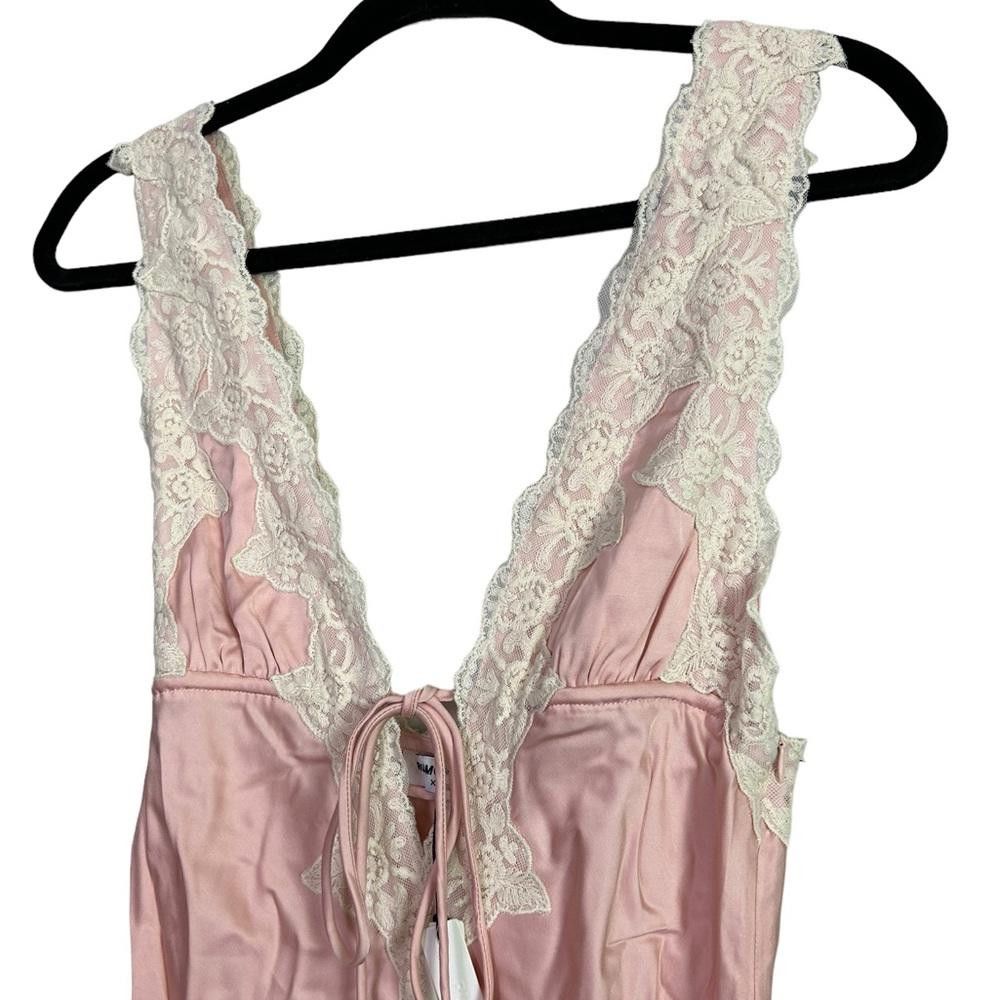 REVOLVE Rumored l NWT Venice Maxi Satin Lace Dress XS Baby Pink Size XS / US 0-2 / IT 36-38 - 6 Thumbnail