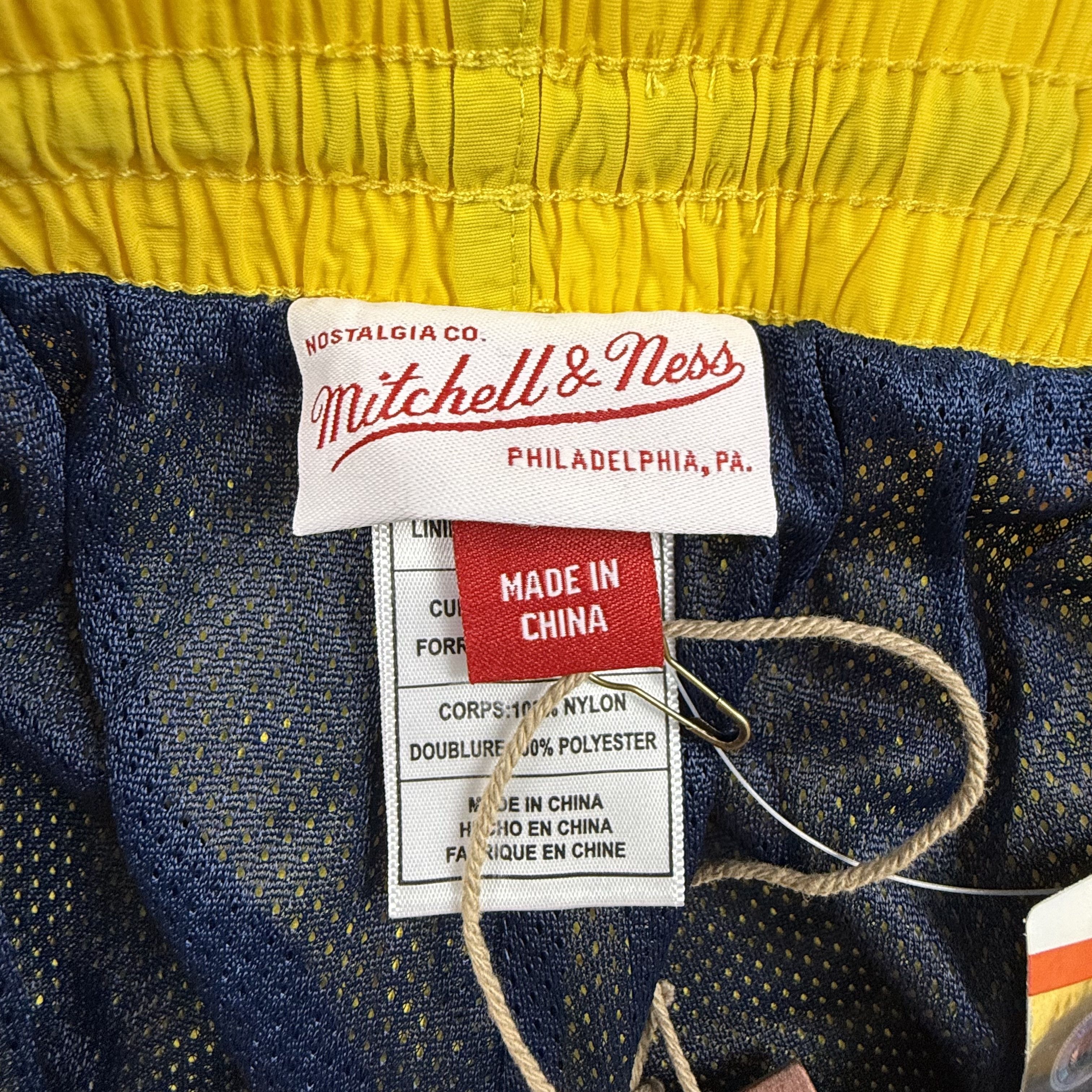 Mitchell & Ness Mitchell & Ness Michigan Wolverines College Shorts Mens Size US 36 / EU 52 - 7 Thumbnail