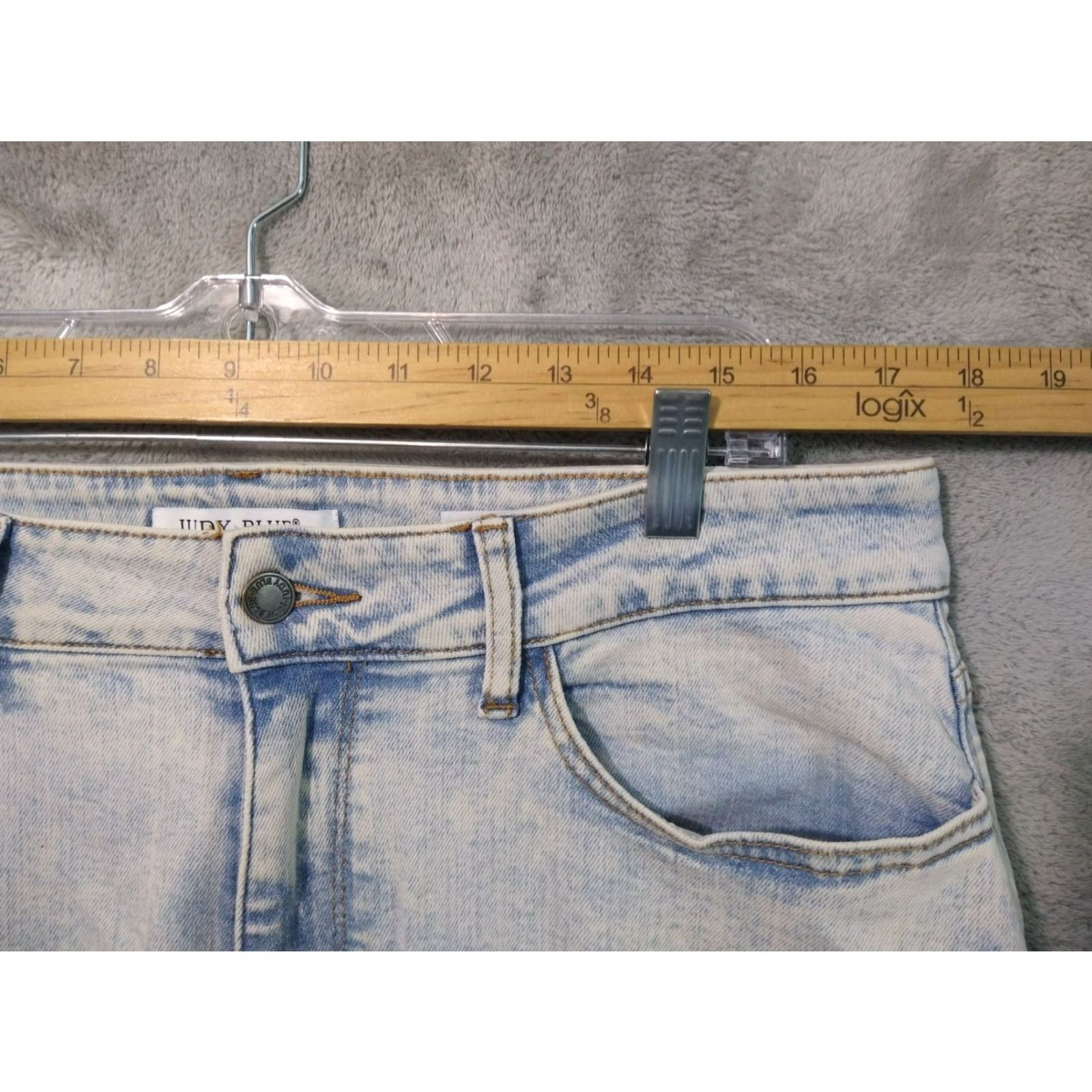 Vintage Judy Blue Jeans Womens 18W Slim Fit High Rise Light Wash Denim Stretch 5-Pocket Blue Jeans Womens 18W Slim High Rise Size 40" / US 18 - 3 Thumbnail