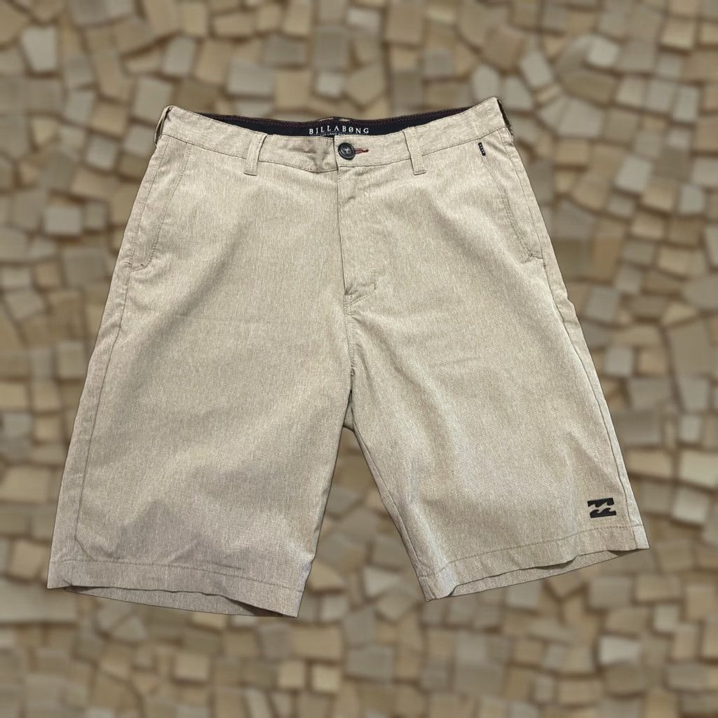 Billabong Billabong Shorts Men's Size 30 Tan Flat Front Chino Shorts Size US 30 / EU 46 - 1 Thumbnail