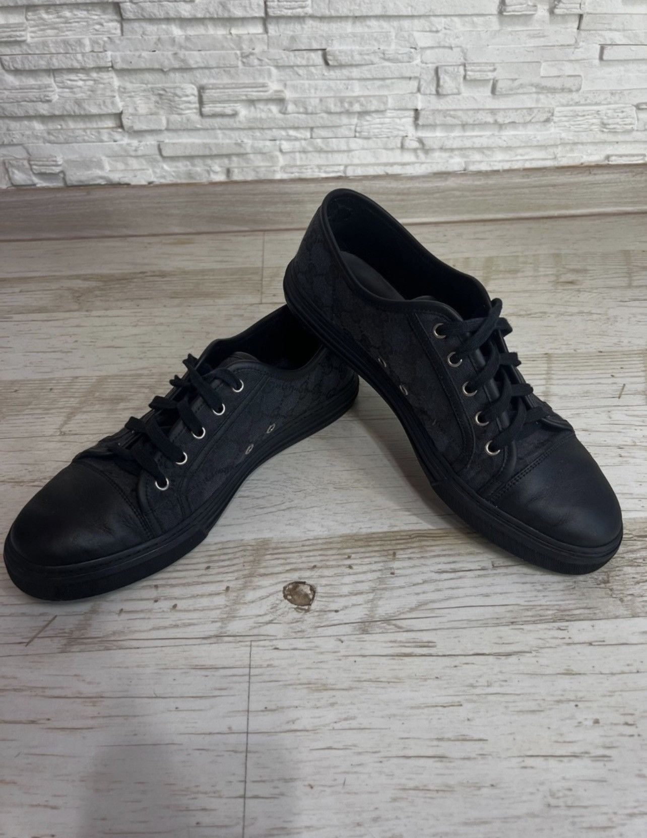 Gucci Gucci GG Logo Low Top Sneakers 426189 Size 10 Size US 10 / EU 43 - 4 Thumbnail