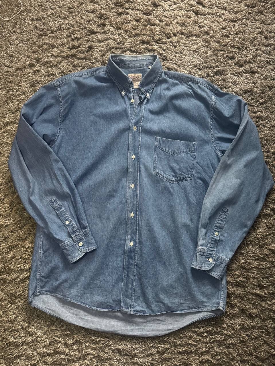 Hugo Boss Hugo Boss vintage denim shirt Size US L / EU 52-54 / 3 - 1 Thumbnail