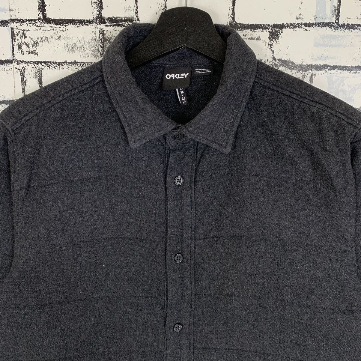Oakley Vintage Oakley Button Up Jacket Size US M / EU 48-50 / 2 - 4 Thumbnail
