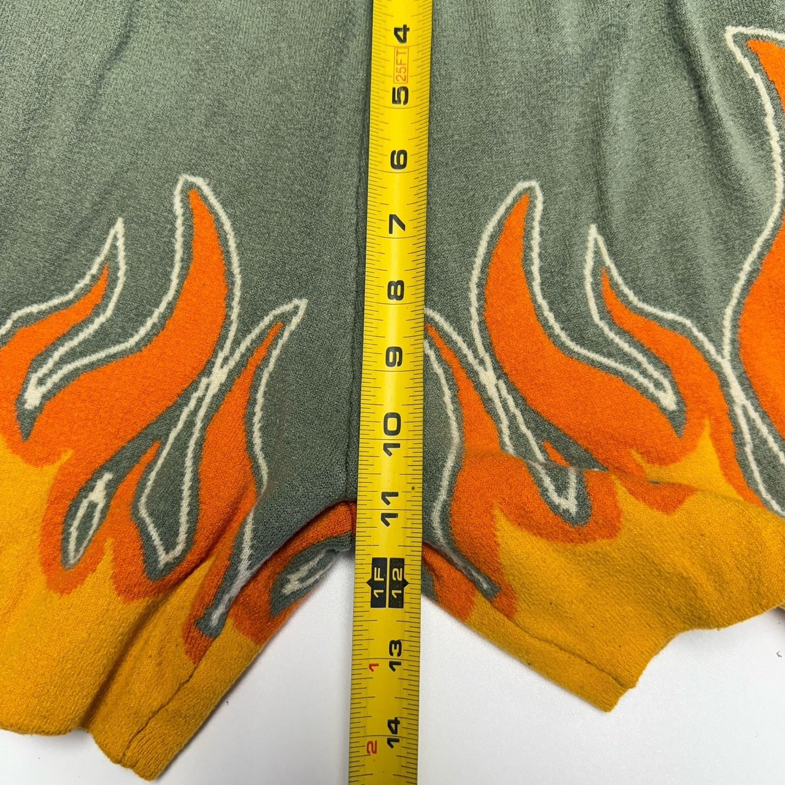 Other Rebel Minds Fleece Flame Shorts Mens Size 29x5 Faded Green Size US 29 - 11 Thumbnail