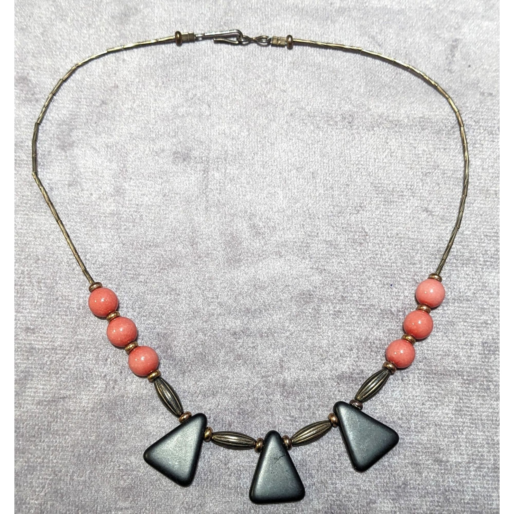 Other Vintage Geometric Onyx Pink Gem And Silver Tone Beaded Neckl Size ONE SIZE - 9 Thumbnail