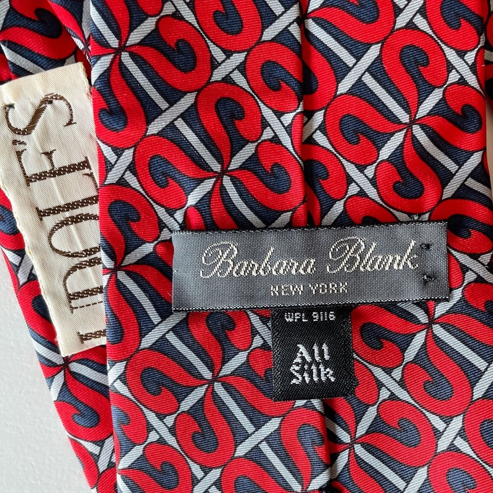Vintage Barbara Blank vintage 100% silk tie red navy blue 4" w Size ONE SIZE - 3 Thumbnail