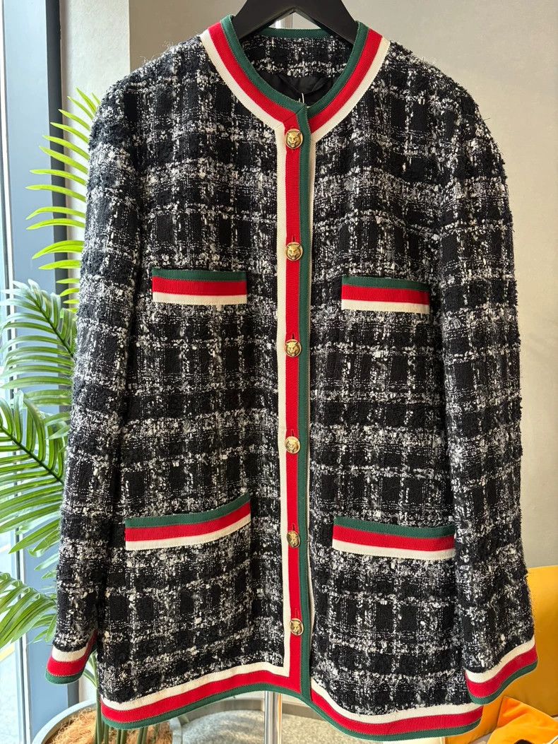 Gucci Gucci Size 38 Classic black coat size 38 2502-Nextarrow Size US XS / EU 42 / 0 - 1 Thumbnail
