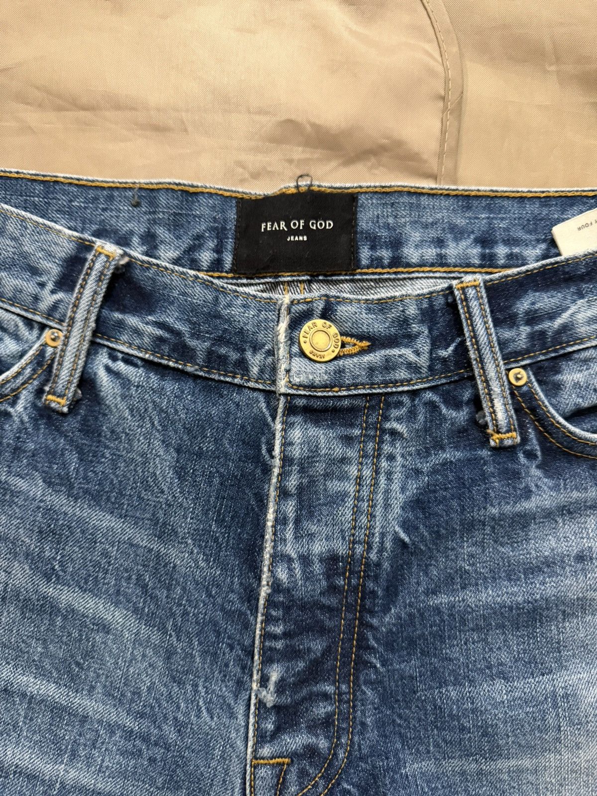 Fear of God Fear Of God 5th Collection Vintage Wash Denim Size 34 Size US 34 / EU 50 - 2 Thumbnail