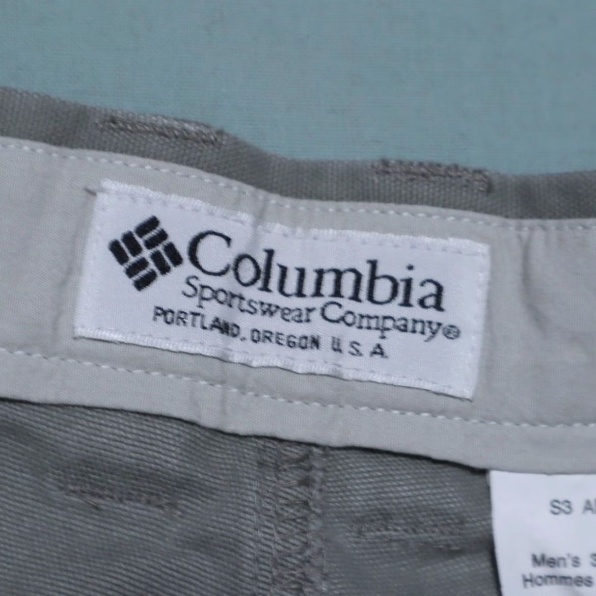 Vintage Columbia Men Gray Cotton Khaki Chino Pants 32 Inseam 32 Regular Fit Size US 32 / EU 48 - 5 Thumbnail