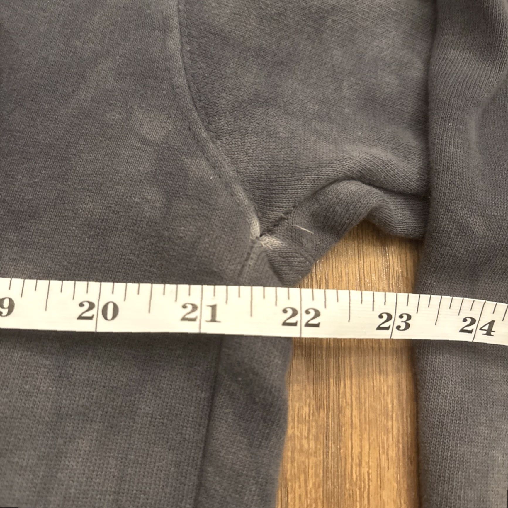 The Mountain VINTAGE The Mountain Dinosaur Hoodie Sweatshirt Pullover Adult OSFM Tie Dye 2009 Gray Size US M / EU 48-50 / 2 - 5 Thumbnail