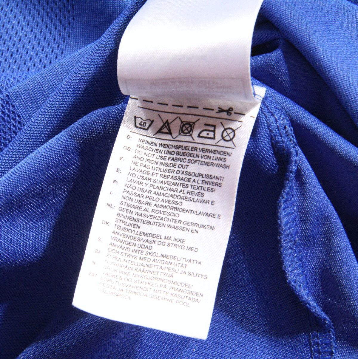 Adidas Adidas x Chelsea 2010 Vintage Soccer Football Jersey Shirt M Size US M / EU 48-50 / 2 - 7 Thumbnail
