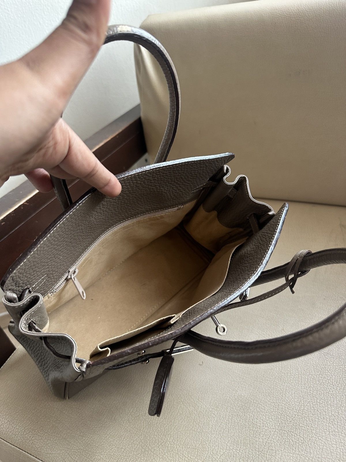 Japanese Brand Custom made Leather Etoupe Birkin Bag Size ONE SIZE - 9 Thumbnail