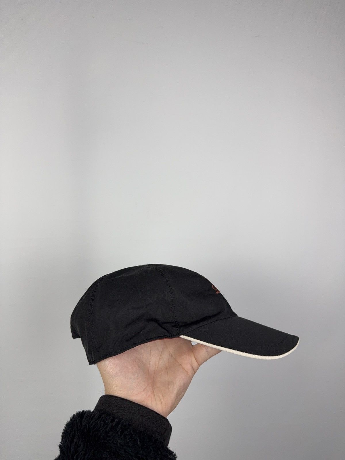 Loro Piana Loro Piana Storm System Cap Black Made in Italy Wmns L size Size ONE SIZE - 7 Thumbnail