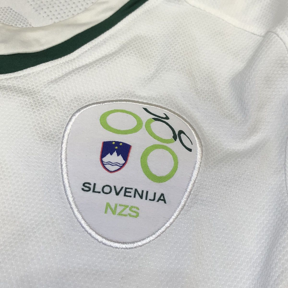 Nike Slovenia 09/10 Longsleeves player issue away shirt Size US L / EU 52-54 / 3 - 3 Thumbnail