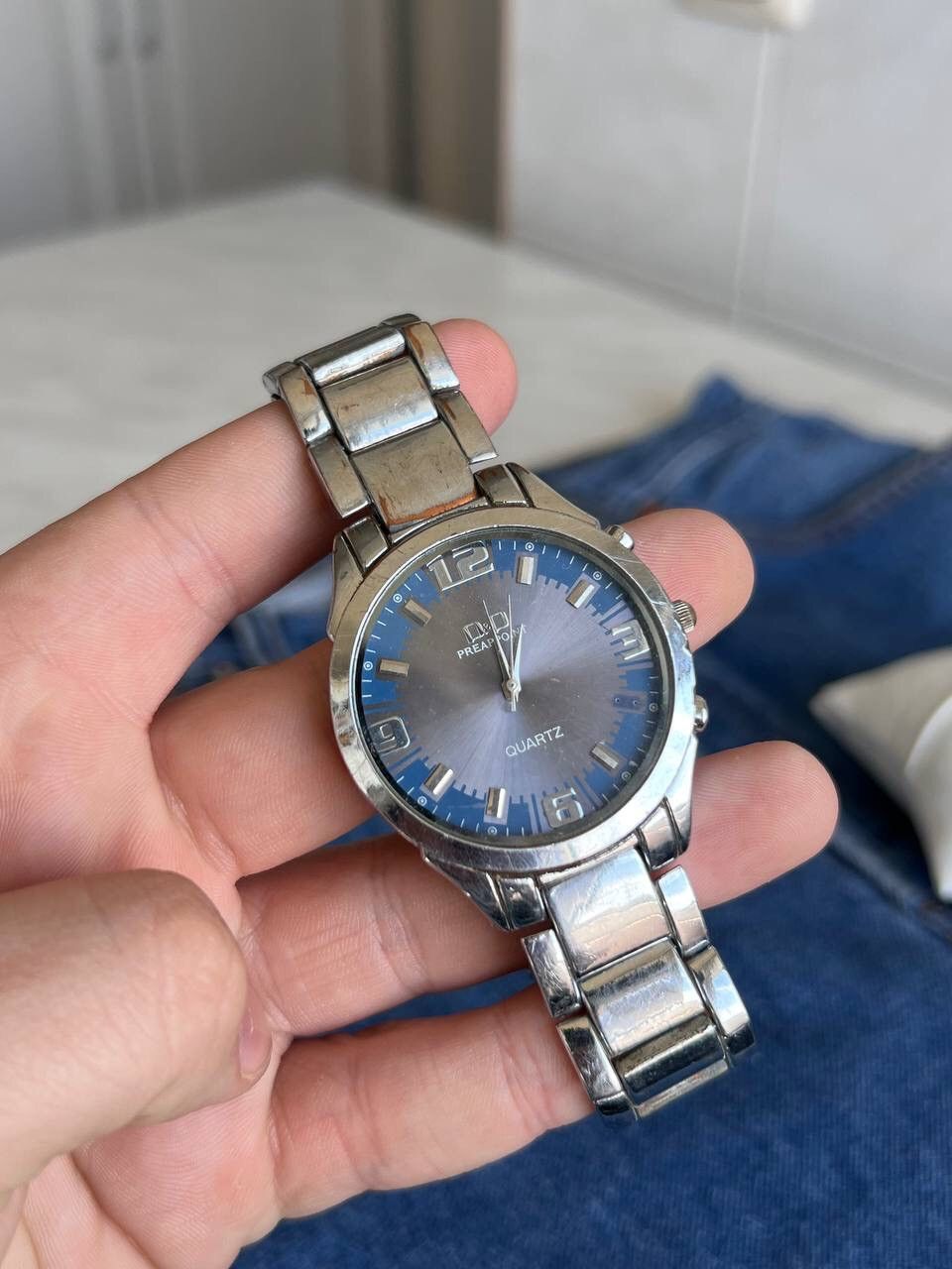 Vintage Futuristic Vintage Japan Watch - Stainless Steel Silver Blue Size ONE SIZE - 2 Thumbnail