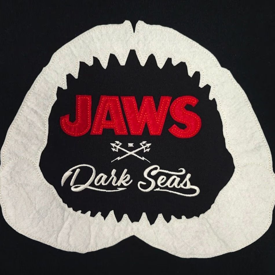 Vintage Jaws X Dark Seas Sweatshirt Hoodie Mens Small Black Heavyweight Pullover Size US S / EU 44-46 / 1 - 5 Thumbnail
