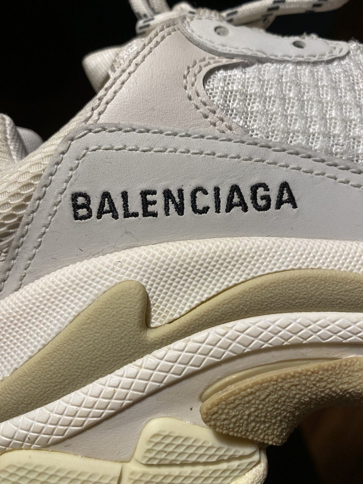 Balenciaga White Balenciaga triple S baskets Size US 5 / IT 35 - 12 Thumbnail