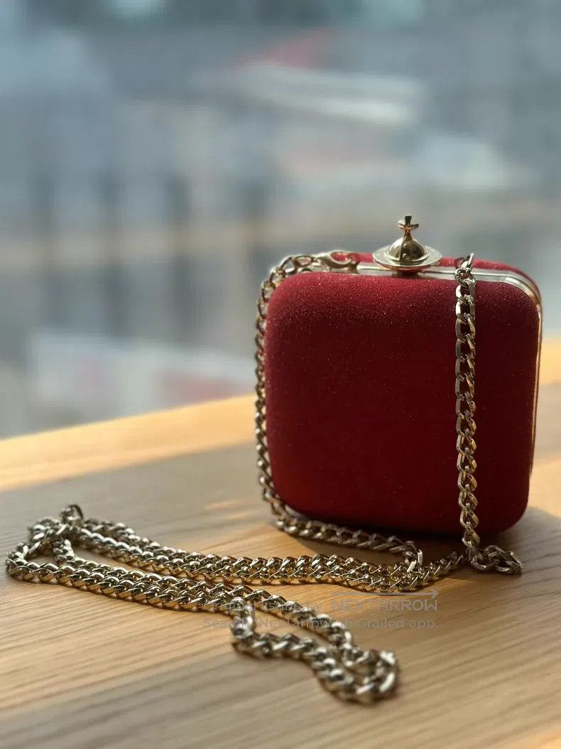 vivienne westwood size os Saturn Cherry Red Shiny Evening B